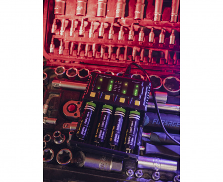 Зарядное уст-во Armytek Uni C4 Plug Type C